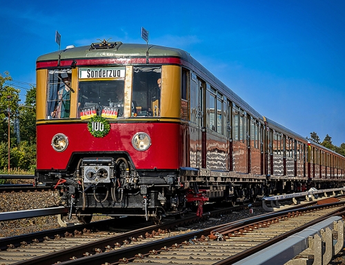 Sonderfahrten  zum Tag der Deutschen Einheit 